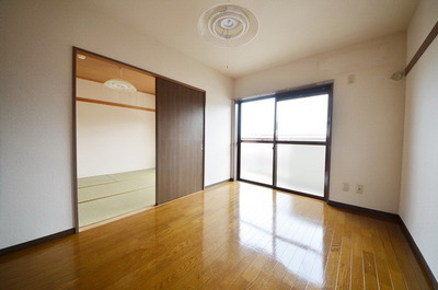 Living and room.  ☆ It room is various how to use ☆ 