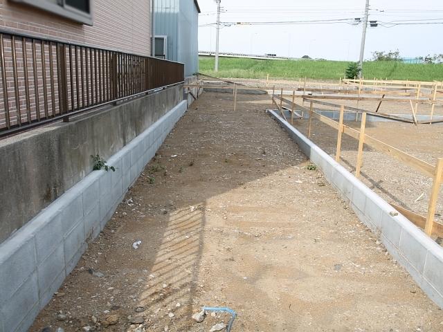 Local appearance photo. 3 Building (photo back) During construction