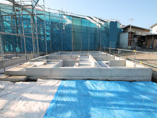 Local appearance photo. 1 Building Time basis