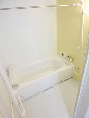 Bath. There is also a clean bathroom