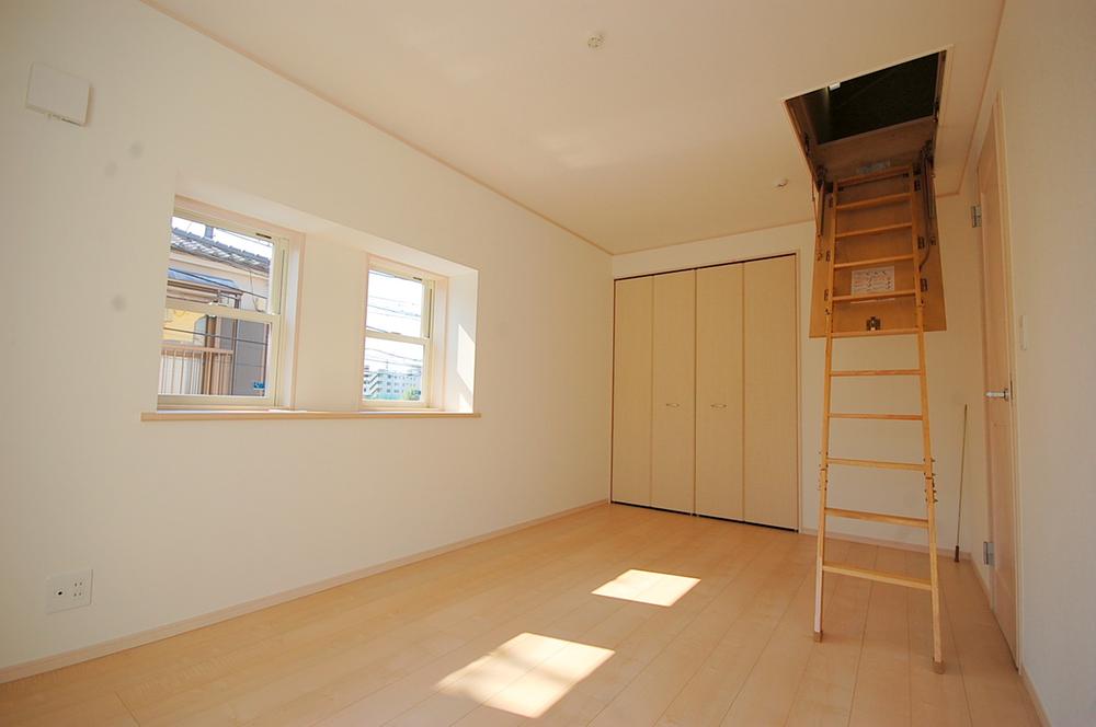 Same specifications photos (Other introspection). Example of construction