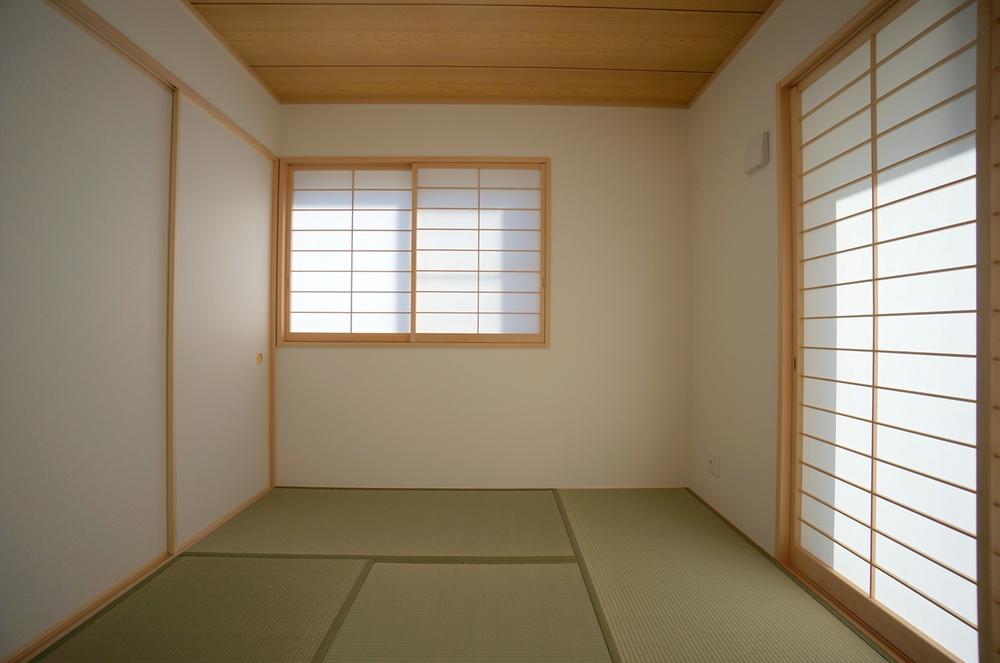 Same specifications photos (Other introspection). Example of construction