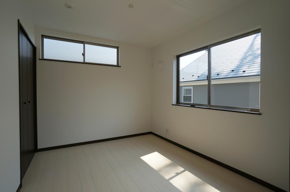 Same specifications photos (Other introspection). Seller construction cases