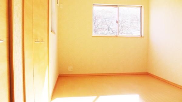 Non-living room. Warmth full of space feel the blessing of the sun