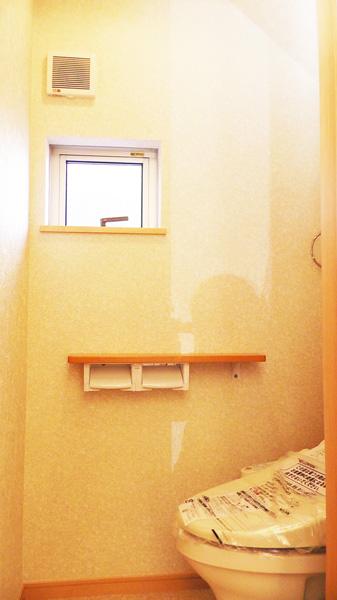 Toilet. 1F ・ 2F Washlet with function