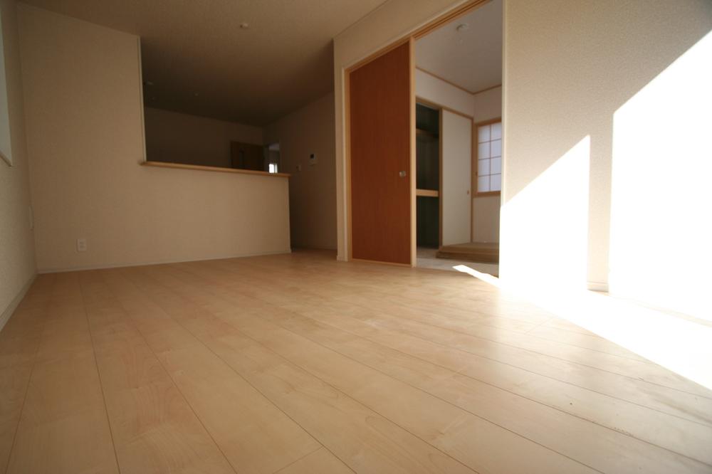 Living. Indoor (12 May 2013) Shooting