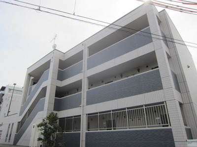 Building appearance. Nambu Line and 2 along the line of the Keio Line are available