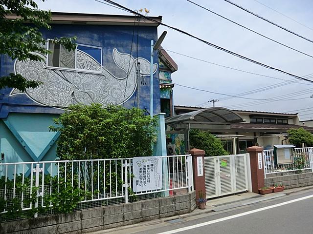 kindergarten ・ Nursery. Komakusa kindergarten echoing the cheerful voice of the 800m children to kindergarten. It is very pleasing. 