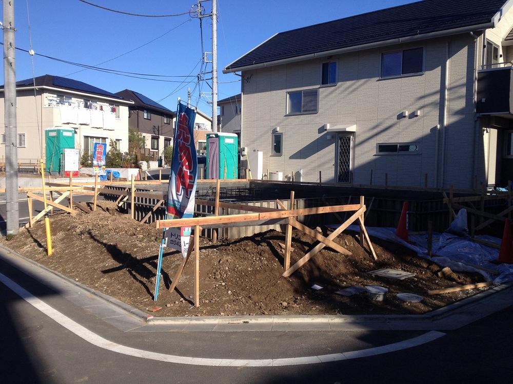 Local appearance photo. 22 Building. 3 There is feeling of freedom in the direction land.