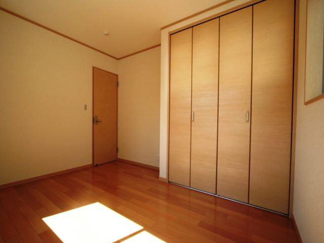 Same specifications photos (Other introspection). Same specifications