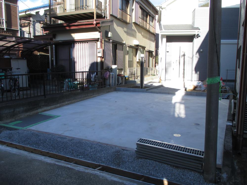 Parking lot. ☆ Local Photos 12.23 ☆