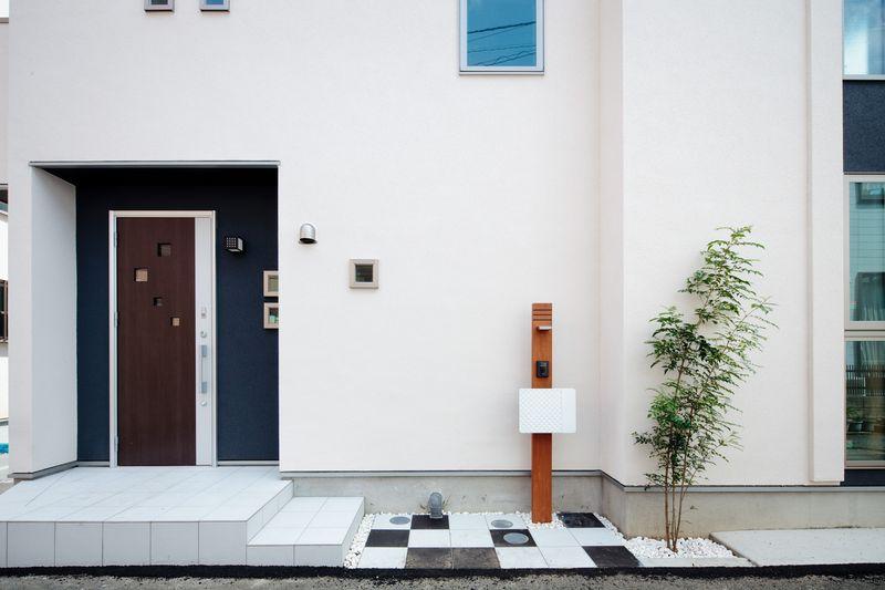 Local appearance photo. Example of construction