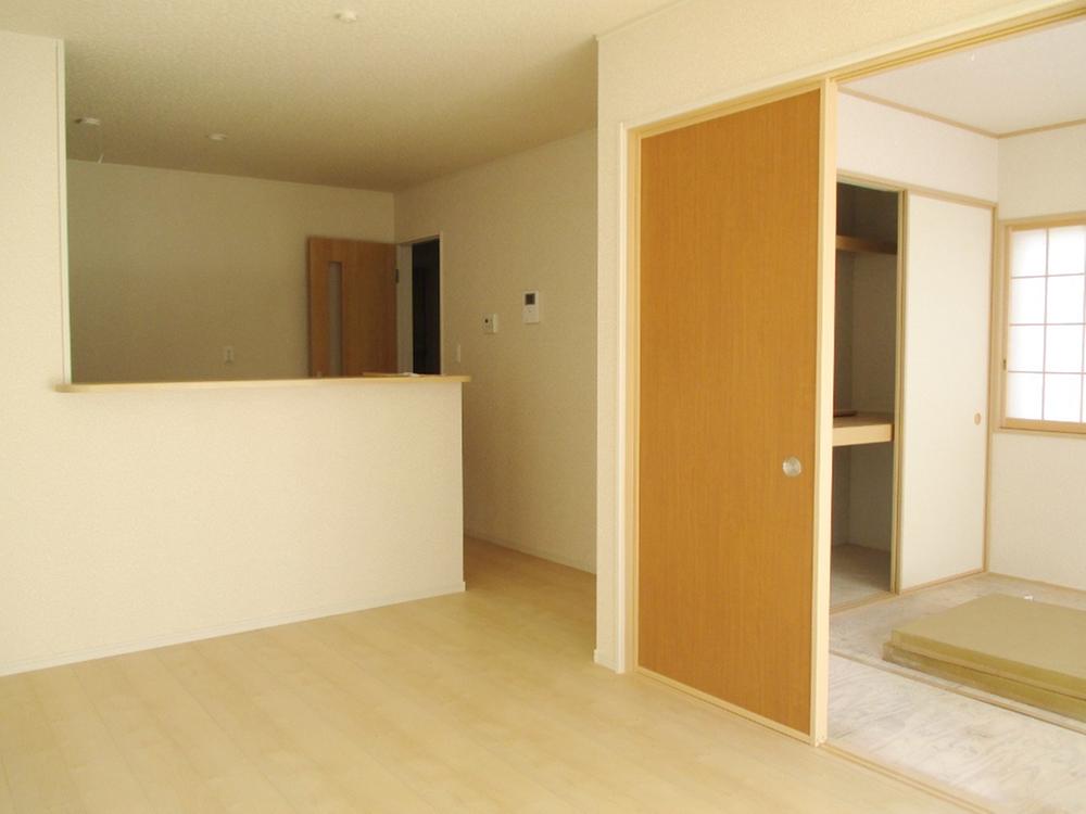 Living.  ☆ Building 3 Living Pictures ☆ 