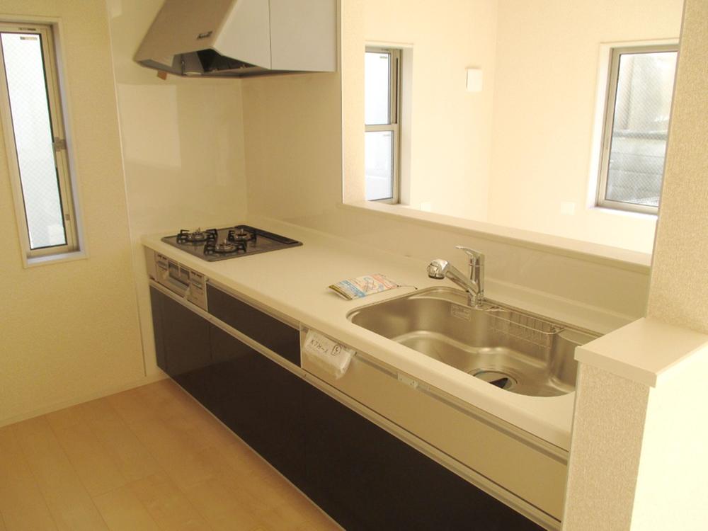 Kitchen.  ☆ 1 Building Kitchen Pictures ☆ 