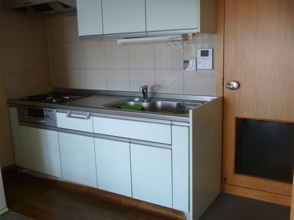 Kitchen. Indoor (June 2013) Shooting