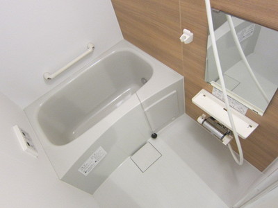 Bath. Happy add-fired function ・ With bathroom ventilation dryer