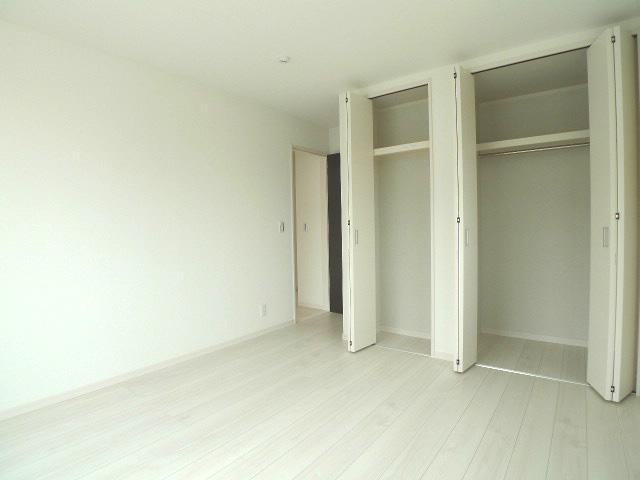 Same specifications photos (Other introspection). Western-style (complete construction cases)