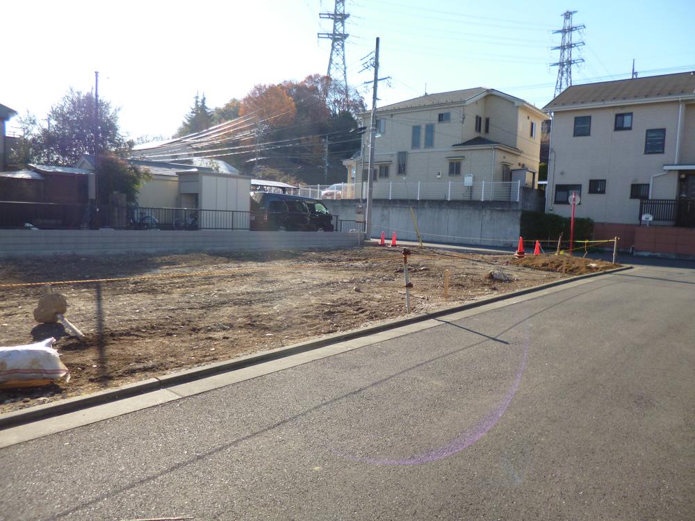 Local photos, including front road. Local shooting (Ltd.) Kogaya