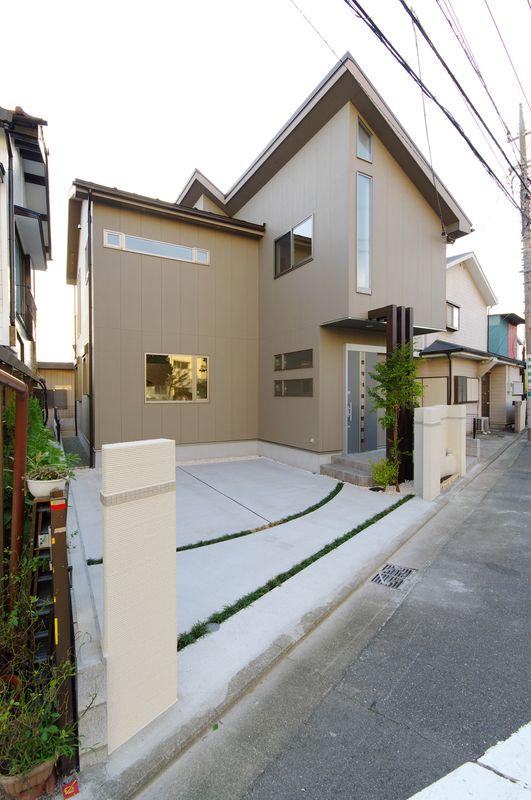 Local appearance photo. Example of construction