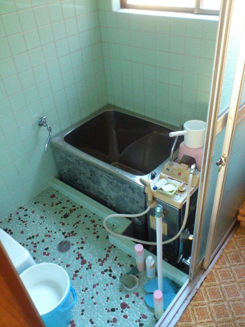 Local land photo. Local (12 May 2013) Shooting