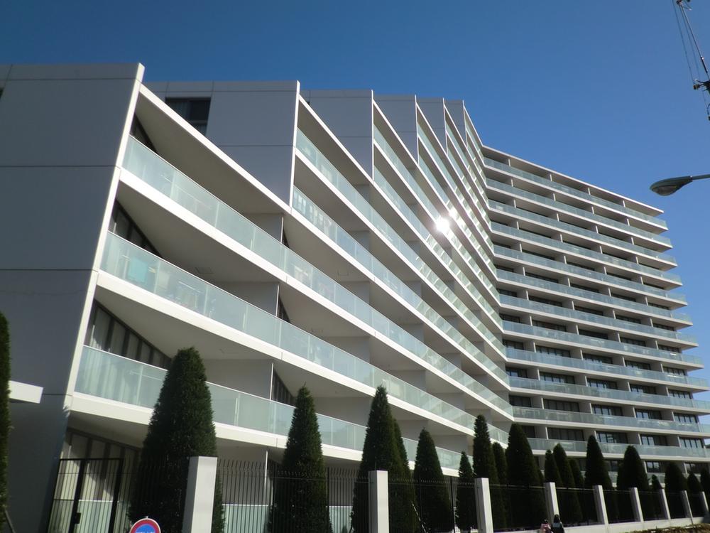 Local appearance photo. Local (12 May 2013) Shooting