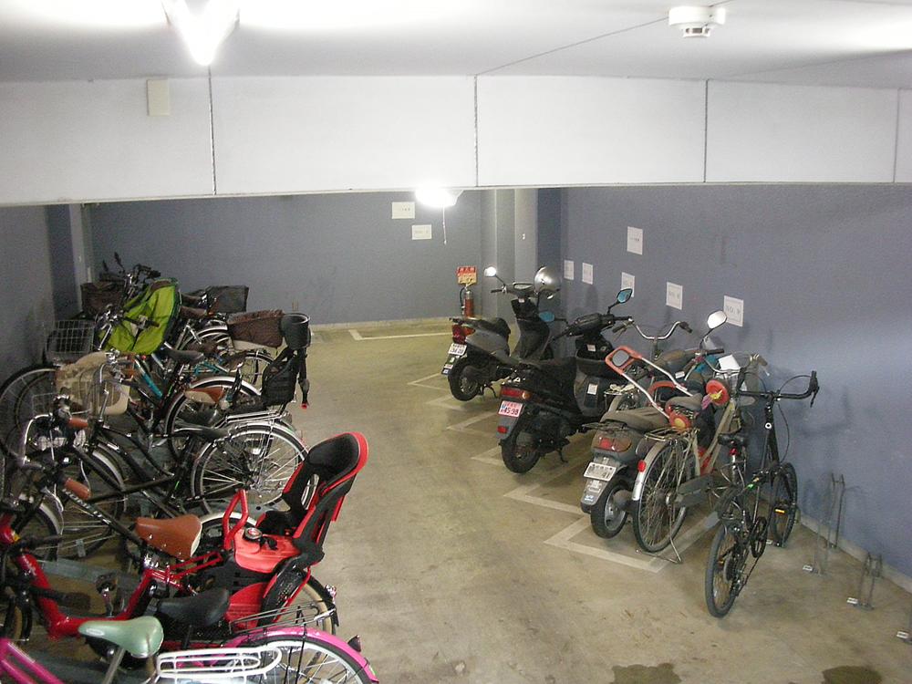 Other common areas. Common areas Bicycle-parking space