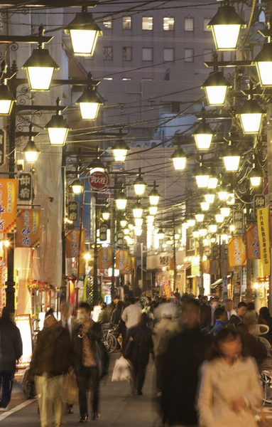 Nakajuku shopping street (about 620m ・ An 8-minute walk) continues along the old Nakasendo, Lively shopping district. With an at-home atmosphere, So fun just to walk, Walk you can temple shopping