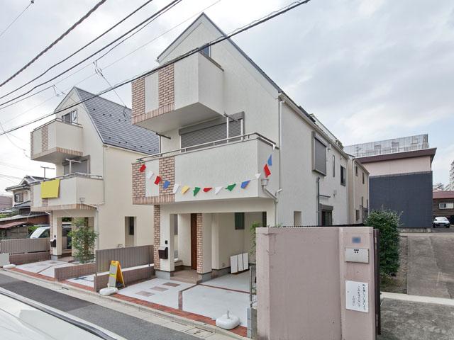 Local appearance photo