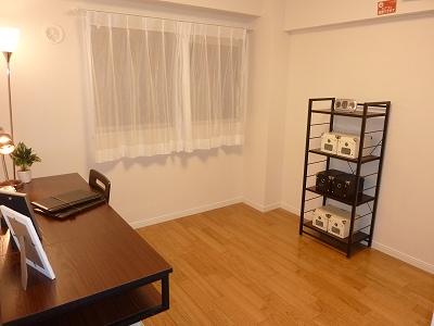 Non-living room. Indoor (12 May 2013) Shooting