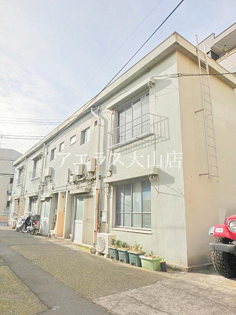 Building appearance. Building appearance