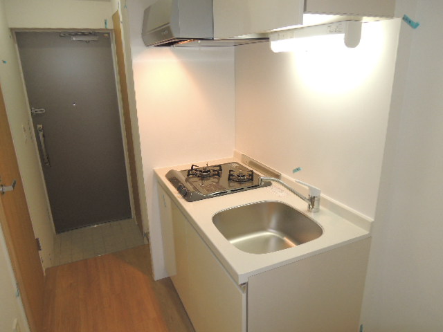 Kitchen. 2-neck Gasukitchin