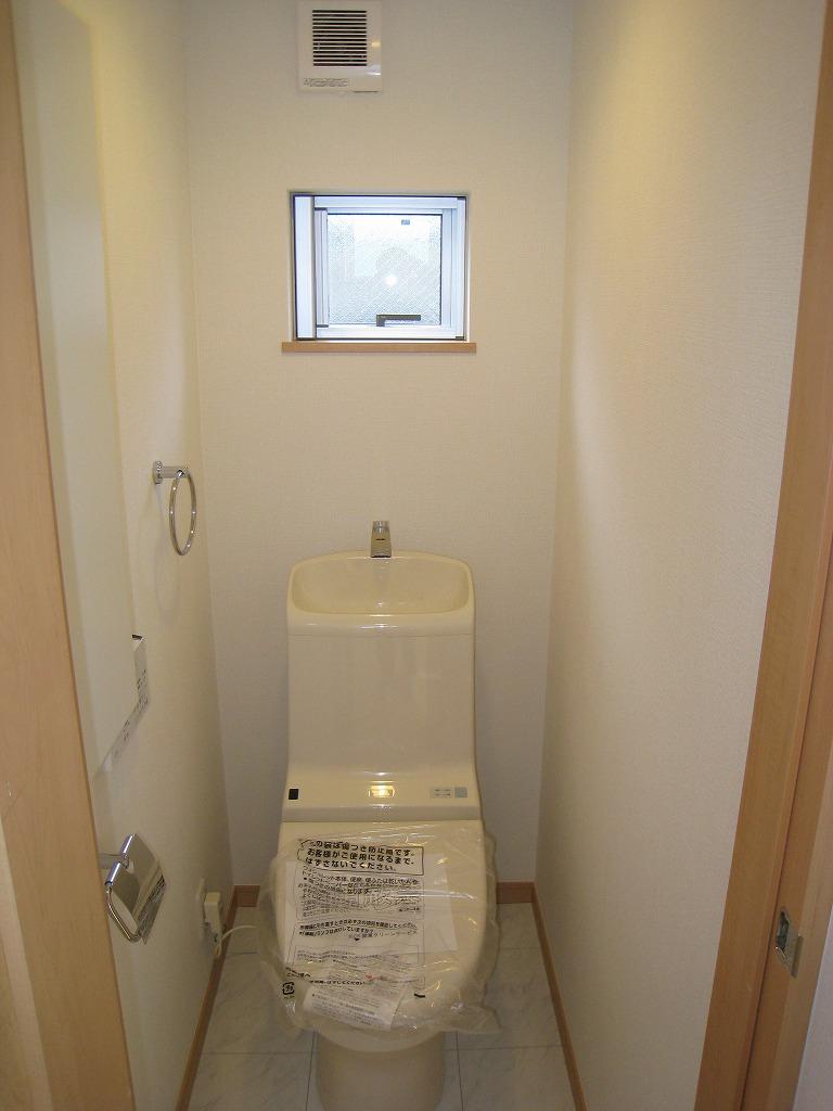 Same specifications photos (Other introspection). Toilet construction cases