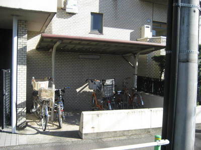 Other common areas. Shared facilities 1