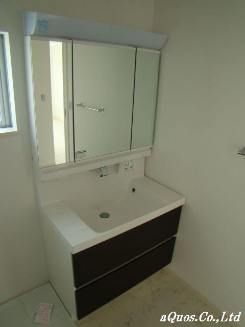 Same specifications photos (Other introspection). Same specifications