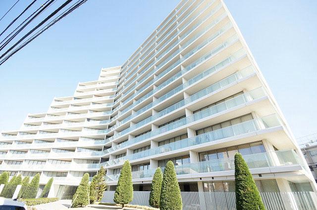 Local appearance photo. Local (12 May 2013) Shooting