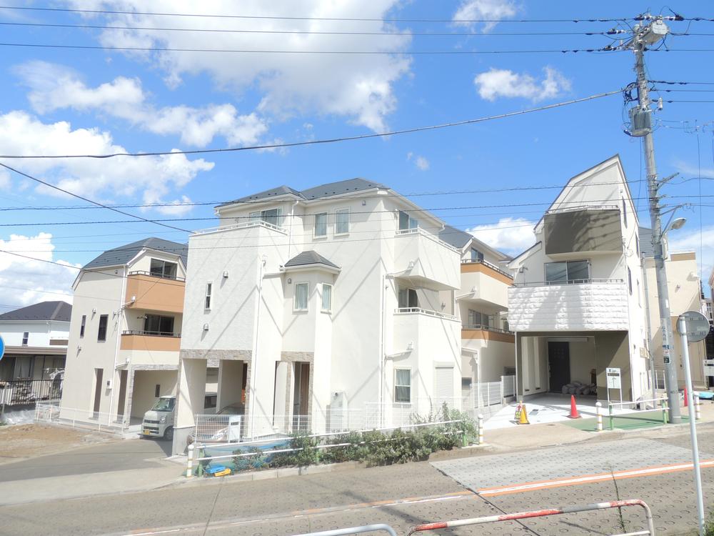 Local appearance photo. local