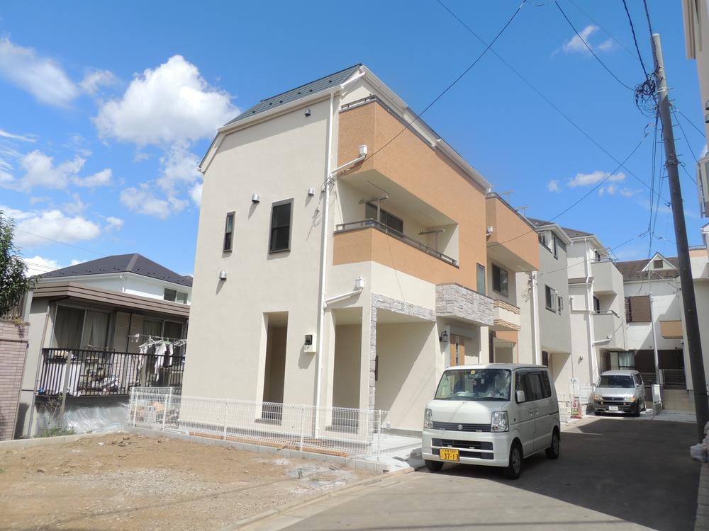 Local appearance photo. local