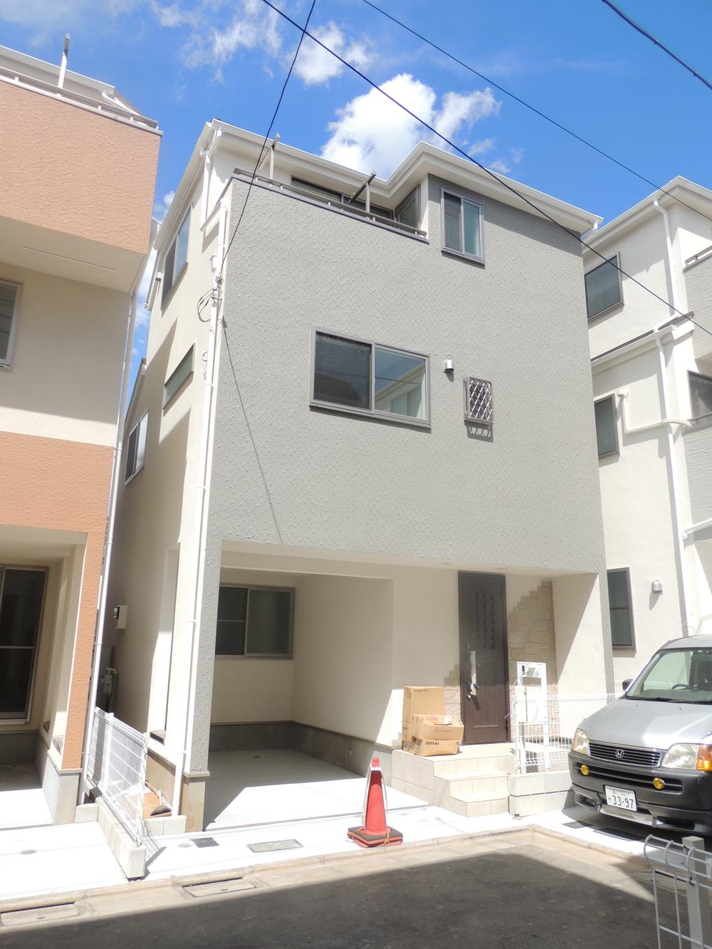 Local appearance photo. local