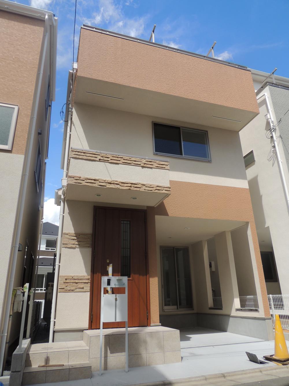 Local appearance photo. local