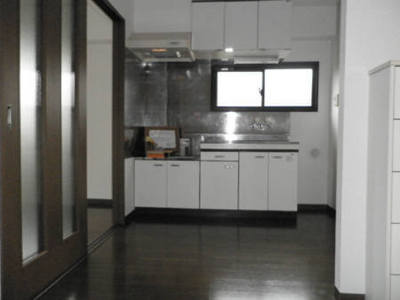 Living and room. ☆ 6 Pledge is a kitchen with a window of LDK ☆