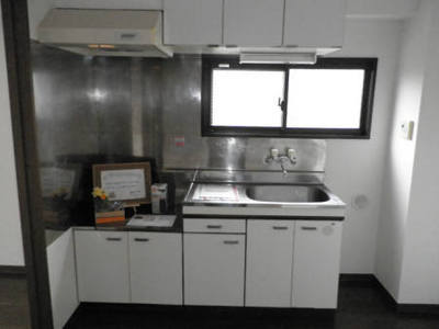 Kitchen. ☆ Two-burner stove can be installed kitchen ☆