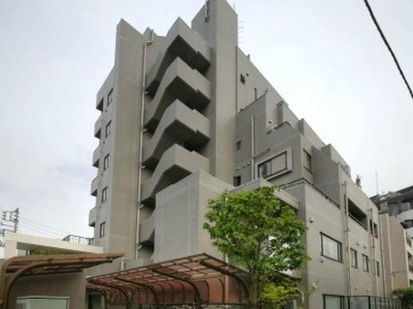 Local appearance photo