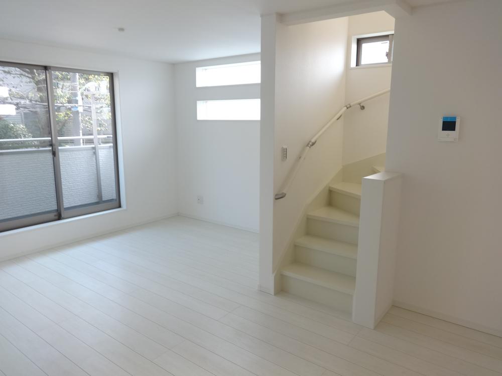 Living. Indoor (11 May 2013) Shooting