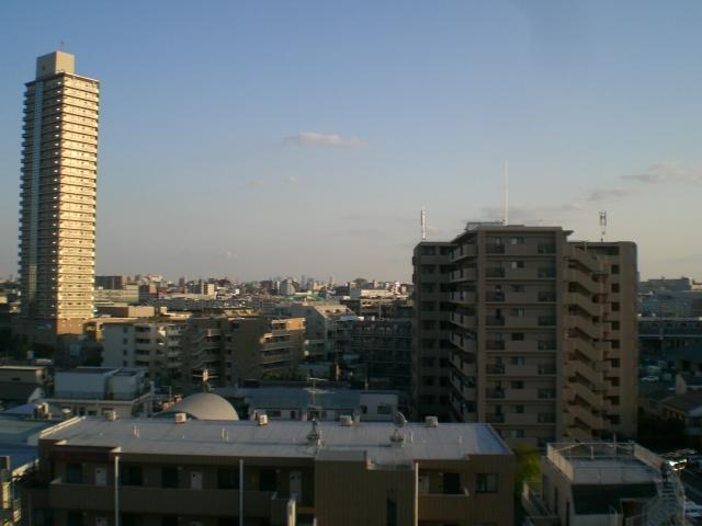 View photos from the dwelling unit. View from the site (October 2013) Shooting