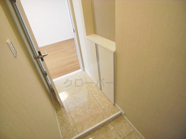 Entrance. The room from the front door