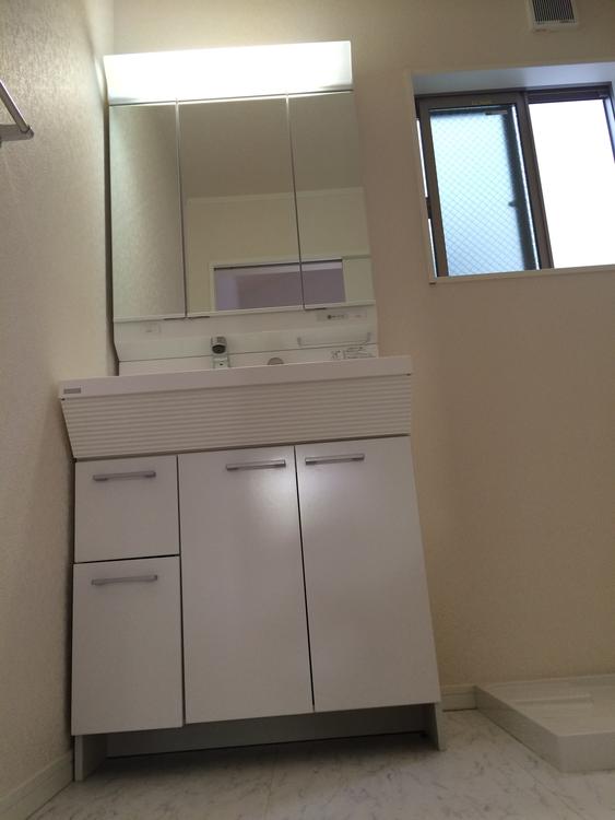 Same specifications photos (Other introspection). Complete sample (November 26, 2013 shooting)