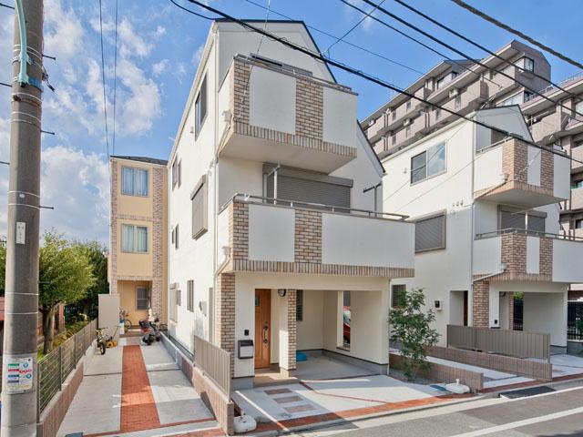 Local appearance photo