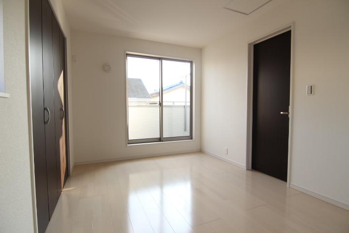 Same specifications photos (Other introspection). Our construction Blooming garden! Image Photos