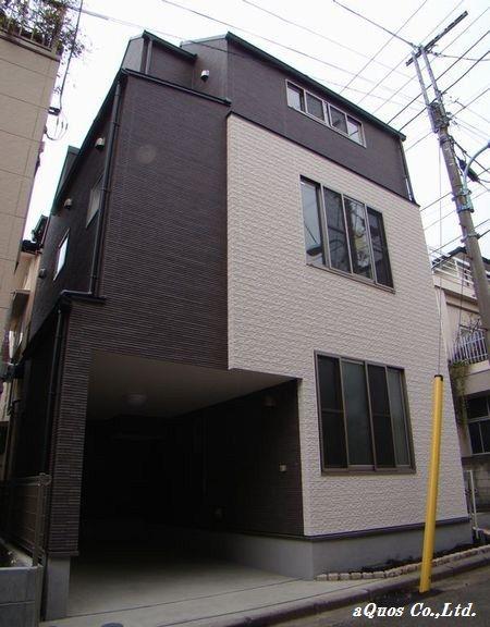 Local appearance photo. Local (12 May 2013) Shooting