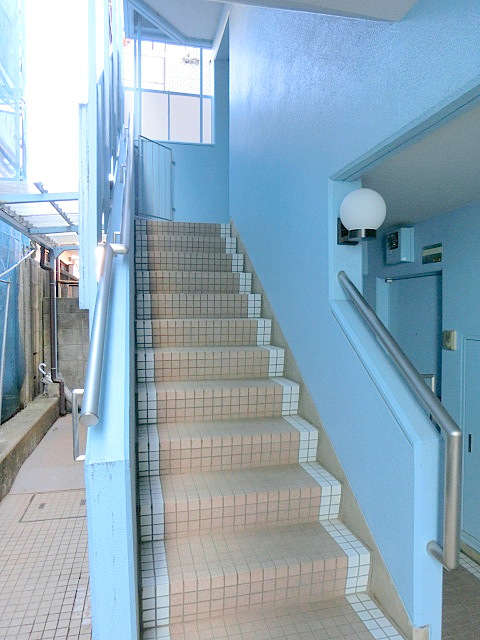 Other common areas. Entrance